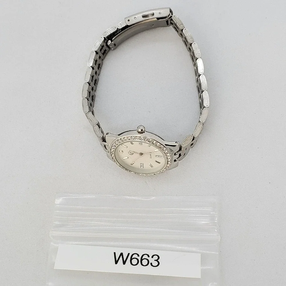 Women's Watch 28MM Crystal Bezel Gray Dial‎ Bracelet Band 7.25